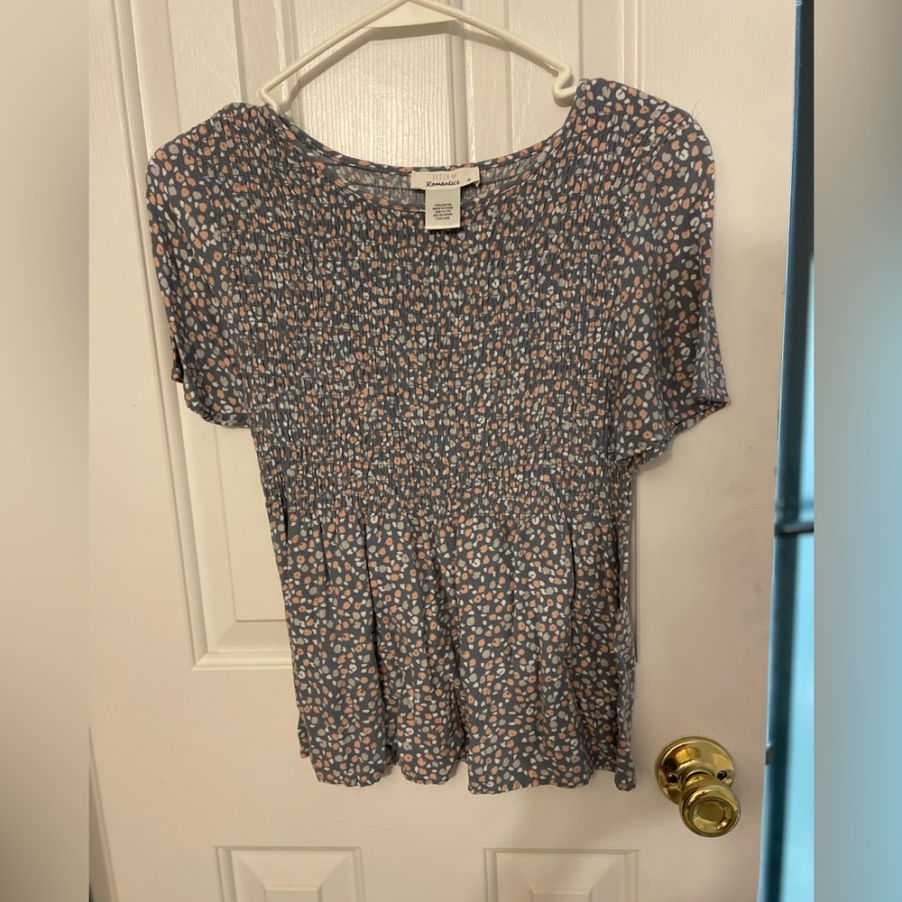 Short sleeve blouse